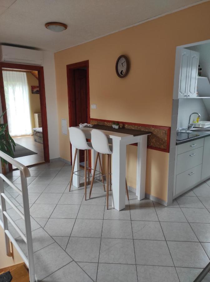 Dorina Apartman Zalakaros Exterior foto